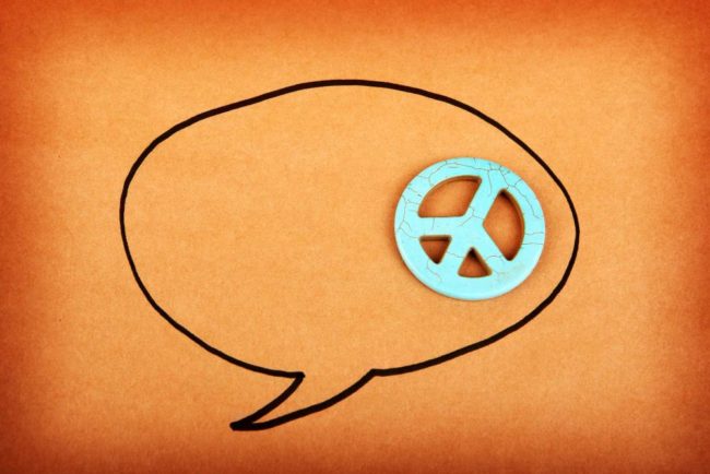 GespraechsblasePeaceZeichen