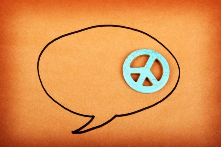 GespraechsblasePeaceZeichen