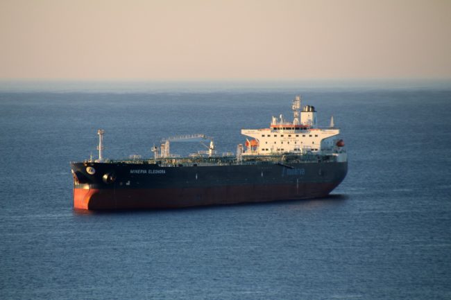 Oeltanker-2